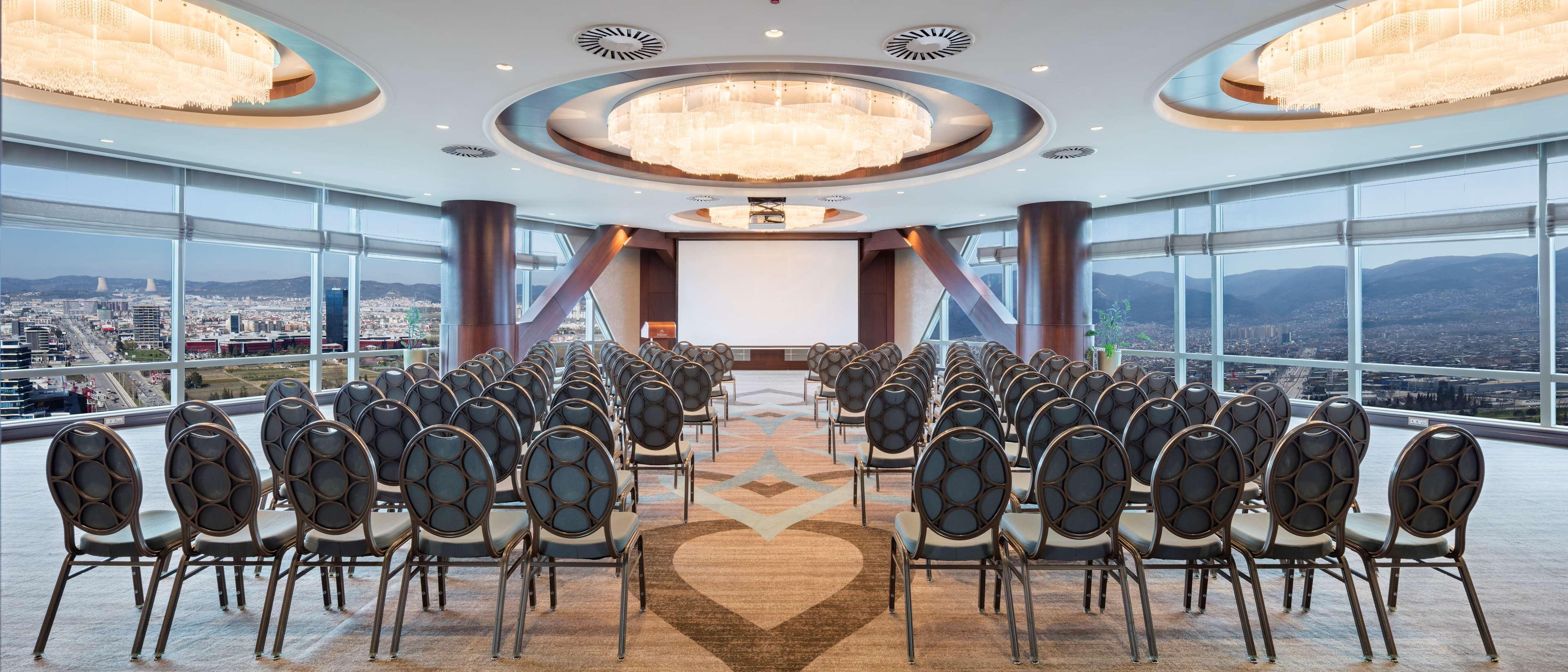 Hilton Bursa Convention Center & Spa מראה חיצוני תמונה